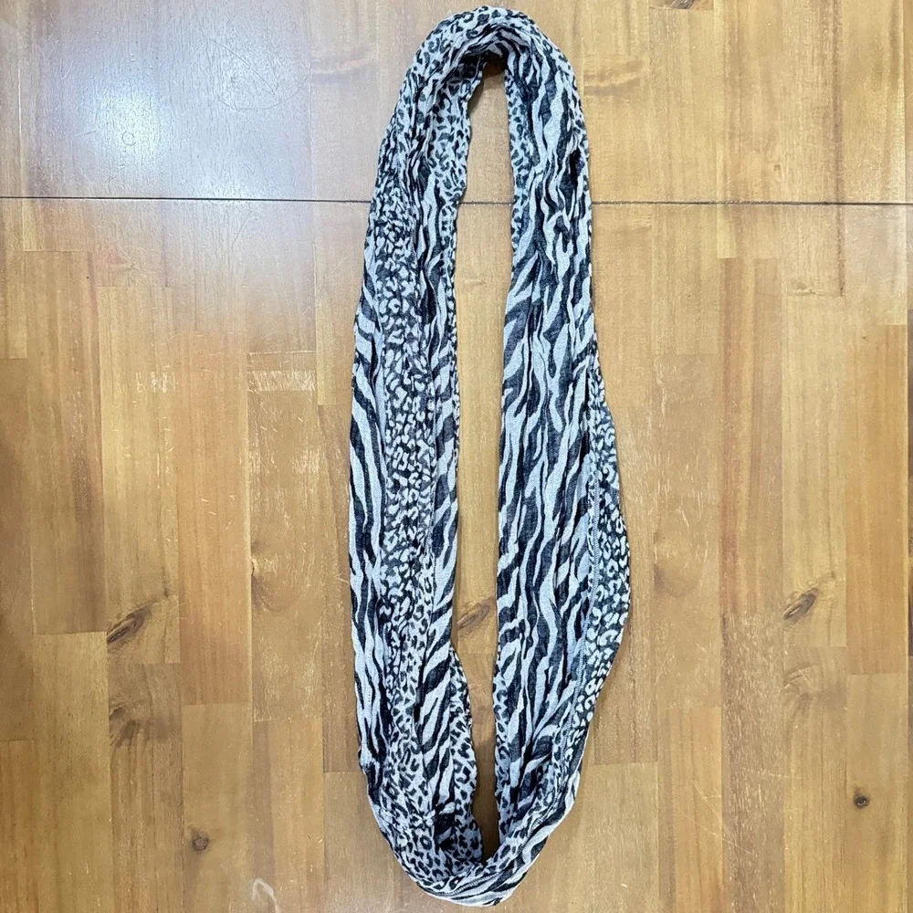 N/A zebra leopard